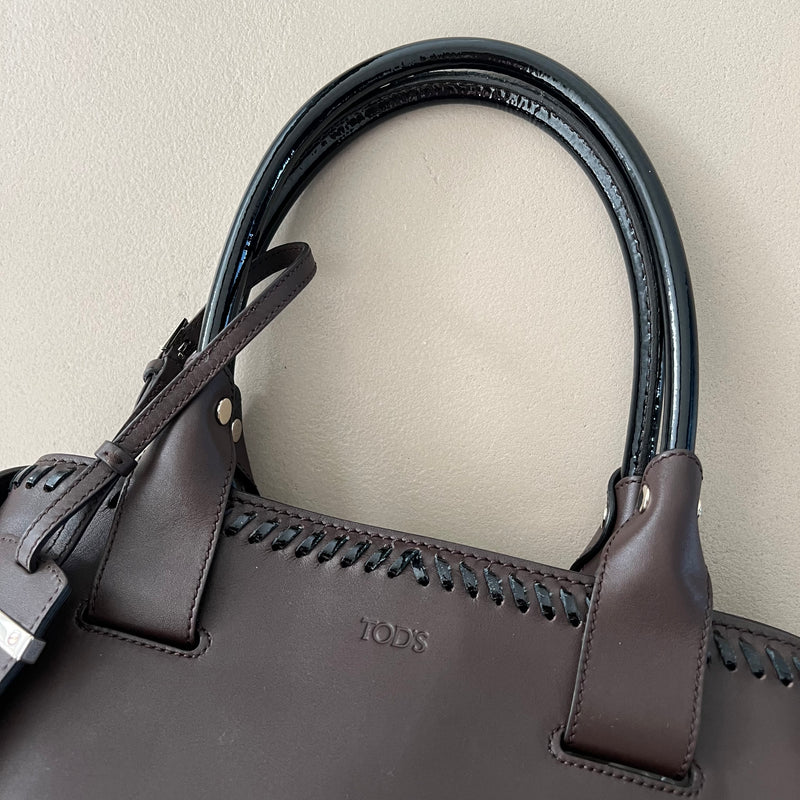 TOD’S Cape Bag