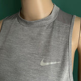 NIKE Top