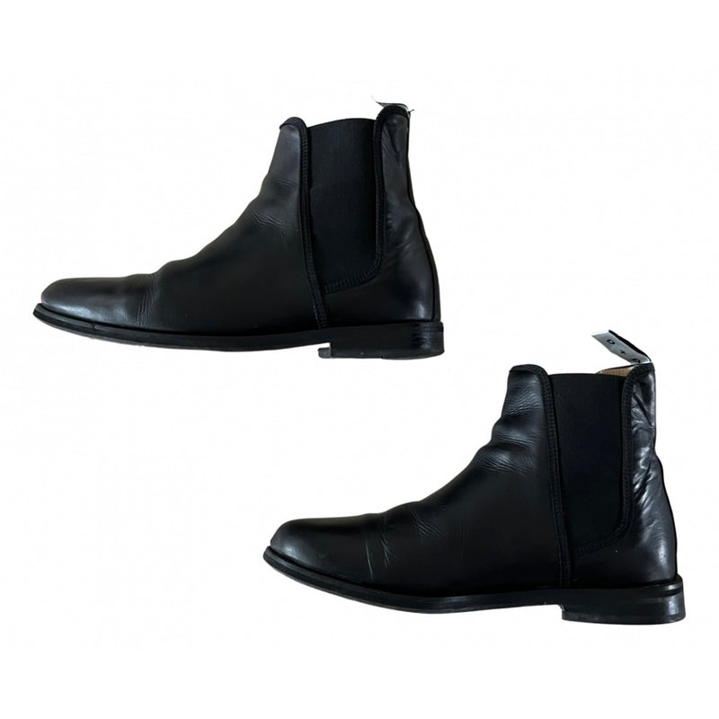 DUKE + DEXTER Chelsea Boots